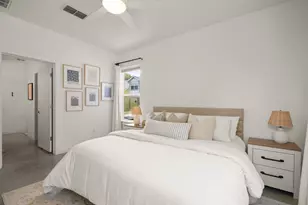 5616 S 1st St, Austin, TX 78745 - Photo 8