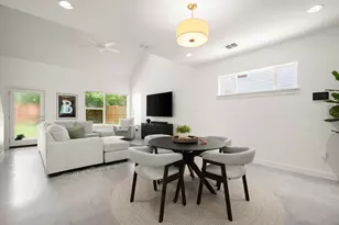 5616 S 1st St, Austin, TX 78745 - Photo 4