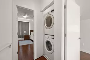 5616 S 1st St, Austin, TX 78745 - Photo 24