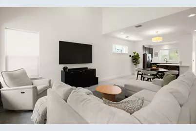 5616 S 1st Street #18, Austin, TX 78745 - Photo 2