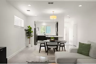 5616 S 1st Street #18, Austin, TX 78745 - Photo 4