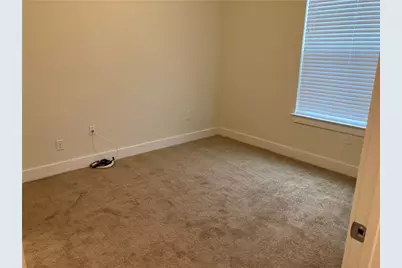 2400 Louis Henna Boulevard #304, Round Rock, TX 78664 - Photo 4