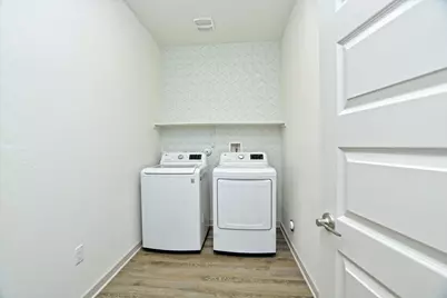 204 Merrick Road, Georgetown, TX 78628 - Photo 16