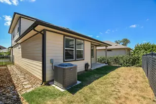 204 Merrick Rd, Georgetown, TX 78628 - Photo 32