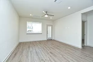 204 Merrick Rd, Georgetown, TX 78628 - Photo 6