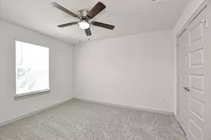 204 Merrick Rd, Georgetown, TX 78628 - Photo 24