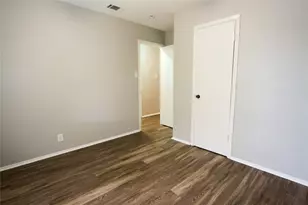 12609 Turtle Rock Rd, Austin, TX 78729 - Photo 8