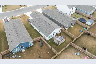 517 Texas Angel Way, Jarrell, TX 76537 - Photo 38