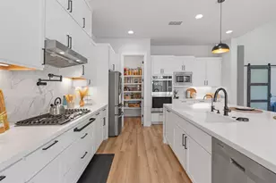 264 Wellborn Rd, Liberty Hill, TX 78642 - Photo 12