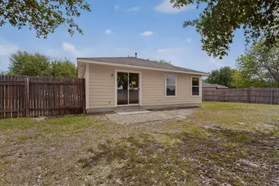 13124 Maidenhair Trail, Elgin, TX 78621 - Photo 24