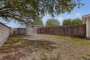 13124 Maidenhair Tr, Elgin, TX 78621 - Photo 26