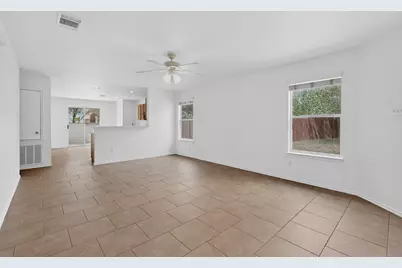 13124 Maidenhair Trail, Elgin, TX 78621 - Photo 10