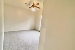 2216 San Gabriel St, Austin, TX 78705 - Photo 6