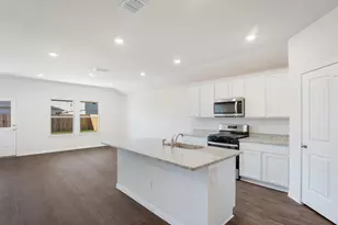 20421 Tuberville Ln, Manor, TX 78653 - Photo 6