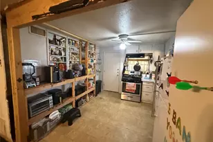 508 N Boundary St, Burnet, TX 78611 - Photo 6