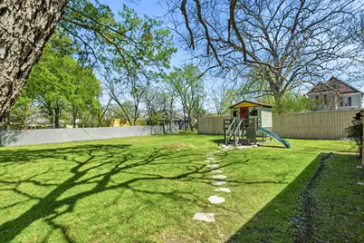 703 W Buck Street, Caldwell, TX 77836 - Photo 30