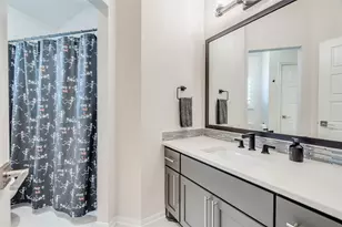 109 Bisset Ct, Austin, TX 78738 - Photo 30
