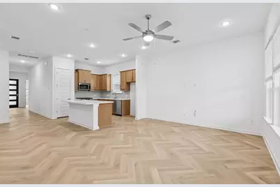 565 Darley Oak Drive, Dripping Springs, TX 78620 - Photo 2