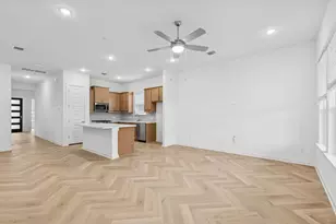 565 Darley Oak Dr, Dripping Springs, TX 78620 - Photo 2