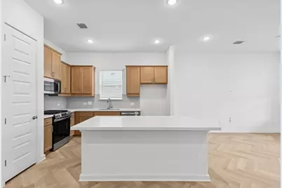 565 Darley Oak Drive, Dripping Springs, TX 78620 - Photo 4