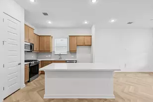 565 Darley Oak Dr, Dripping Springs, TX 78620 - Photo 4