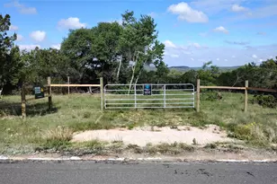22303 Honeycomb Ln, Leander, TX 78641 - Photo 26
