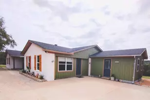 22303 Honeycomb Ln, Leander, TX 78641 - Photo 4