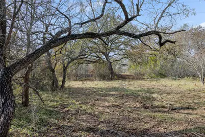 1088 Bugtussle Lane, Luling, TX 78648 - Photo 1