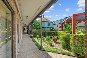 2425 Ashdale Dr, Austin, TX 78757 - Photo 8
