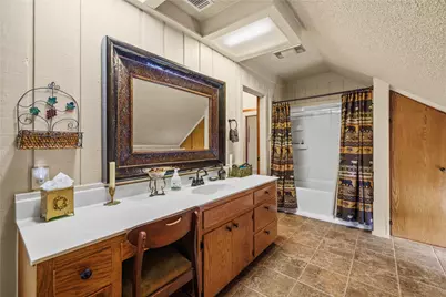 1250 County Road 200, Liberty Hill, TX 78642 - Photo 24