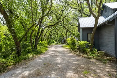 1250 County Road 200, Liberty Hill, TX 78642 - Photo 8