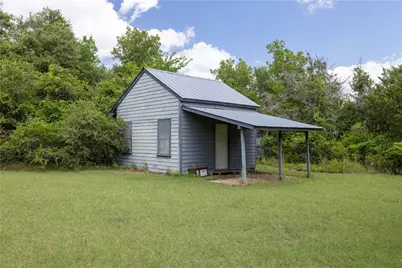 1250 County Road 200, Liberty Hill, TX 78642 - Photo 36