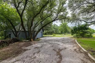 1250 Co Rd 200, Liberty Hill, TX 78642 - Photo 34