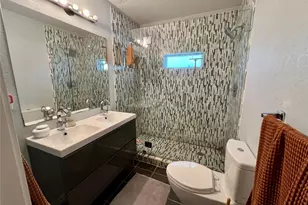 2409 Santa Rosa St, Austin, TX 78702 - Photo 14
