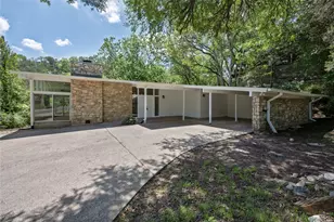 7 Hull Circle Dr, Austin, TX 78746 - Photo 2