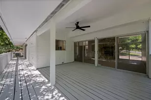 7 Hull Circle Dr, Austin, TX 78746 - Photo 16