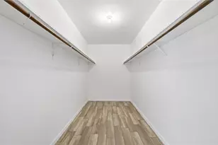 7 Hull Circle Dr, Austin, TX 78746 - Photo 8