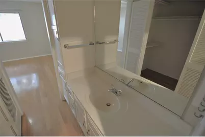 7205 Waldon Drive #L204, Austin, TX 78750 - Photo 12