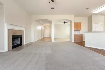 1406 Laguna Cove, Hutto, TX 78634 - Photo 10