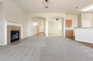 1406 Laguna Cove, Hutto, TX 78634 - Photo 10