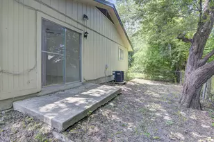 805 Sirocco Dr, Austin, TX 78745 - Photo 18