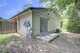 805 Sirocco Dr, Austin, TX 78745 - Photo 16