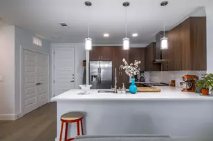 2213 Poquito St, Austin, TX 78722 - Photo 12