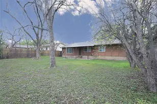 107 Cloudview Dr, Austin, TX 78745 - Photo 16