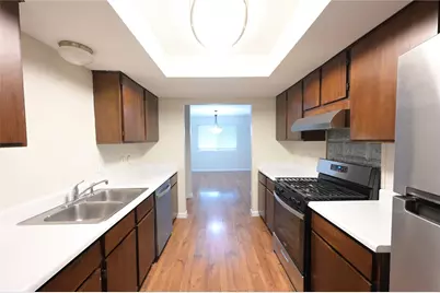 107 Cloudview Drive, Austin, TX 78745 - Photo 6