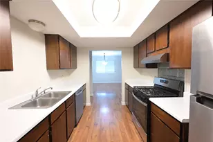 107 Cloudview Dr, Austin, TX 78745 - Photo 6