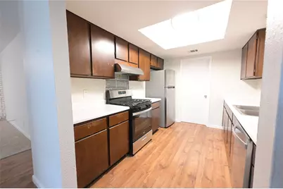 107 Cloudview Drive, Austin, TX 78745 - Photo 4