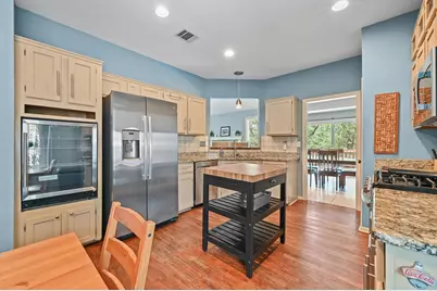 12047 Lincolnshire Drive, Austin, TX 78758 - Photo 10