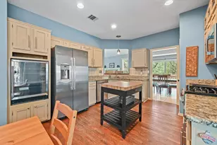 12047 Lincolnshire Dr, Austin, TX 78758 - Photo 10
