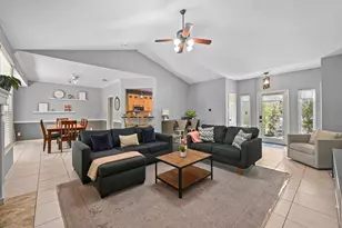 12047 Lincolnshire Dr, Austin, TX 78758 - Photo 4